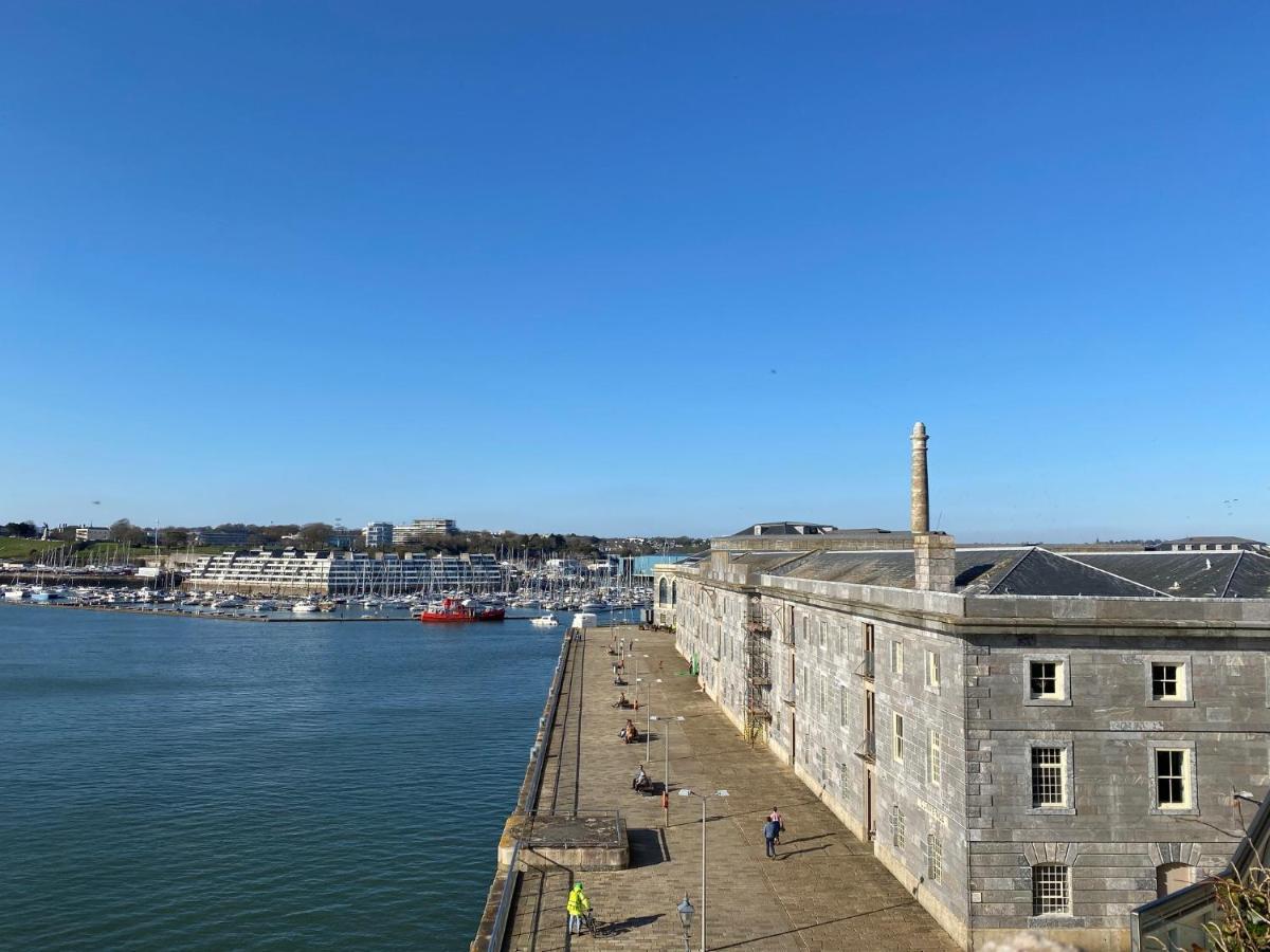 Апартаменты Buckingham Place At The Royal William Yard Плаймаут Экстерьер фото