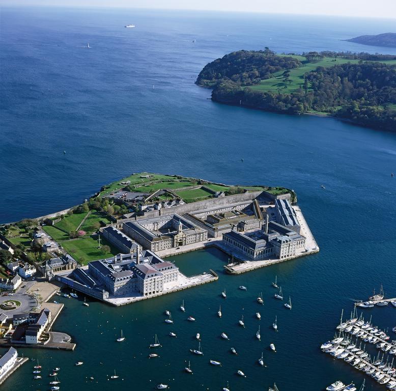 Апартаменты Buckingham Place At The Royal William Yard Плаймаут Экстерьер фото